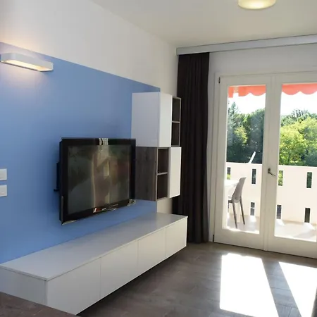Apartment Modern Flat With Sea View Balcony Lignano Sabbiadoro